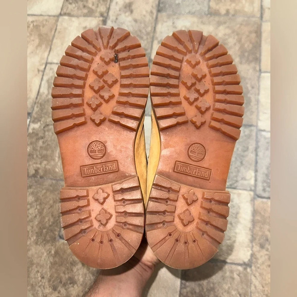 Timberland boot Size 4.5 - Picture 5 of 7